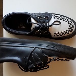 T.U.K. Creepers